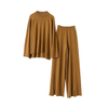 L&auml;ssiges, schlichtes Kaschmir-Set f&uuml;r Damen