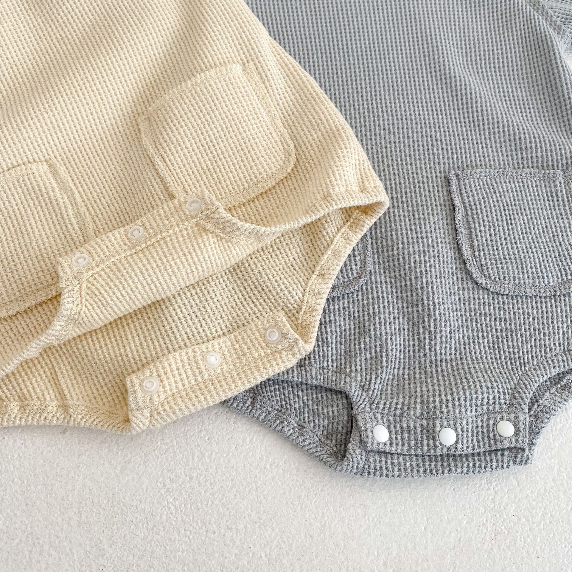 Custom High Quality Short Sleeve Baby Rompers Cotton Plain Pocket Striped Organic Cotton Baby Rompers