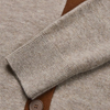 Cardigan monopetto in lana cashmere con scollo a V
