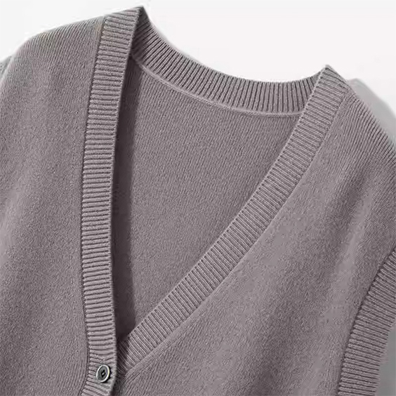 Nút cashmere của phụ nữ lên v cổ áo Vest Vest