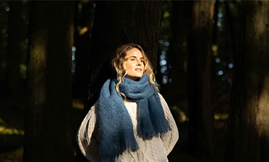 100% Cashmere Scarf ምን ያህል ያስከፍላል?