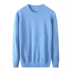 Pull de cachemire à cou de l'équipage des hommes