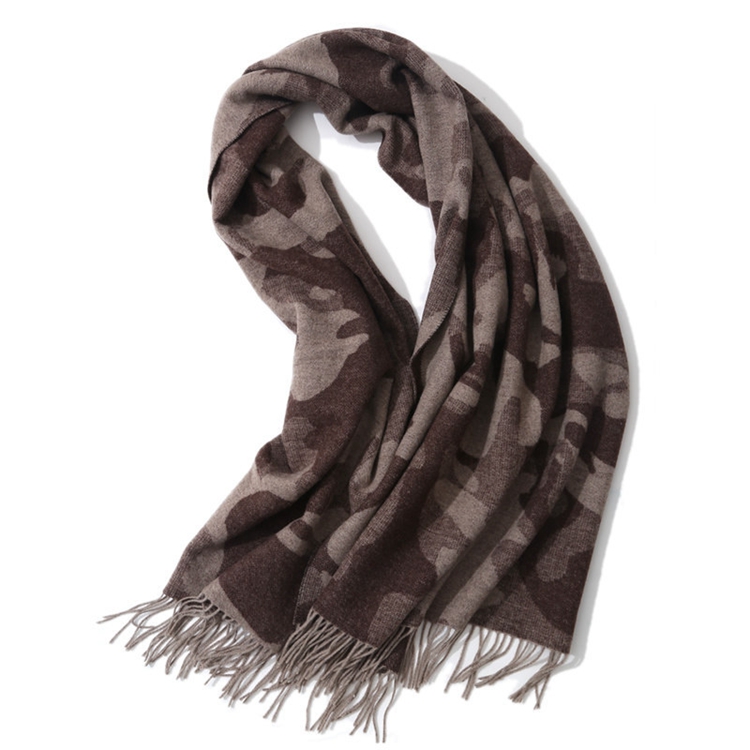 Geometric Pattern Jacquard Wool Scarf