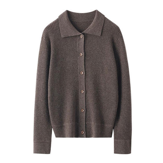 Triko cardigans me carmere të trasha të prera